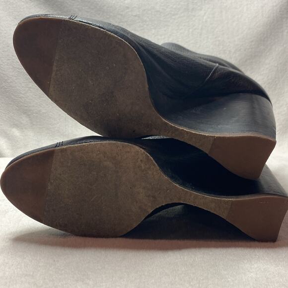 Lanvin black leather wedged ankle booties no size fits like a 7 - Picture 5 of 7
